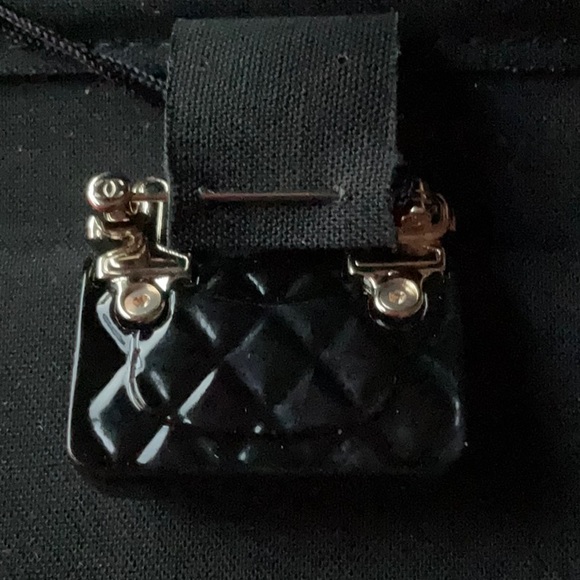 👜 CHANEL HANDBAG  BROOCH 👜 NWT 👜 - Picture 13 of 16